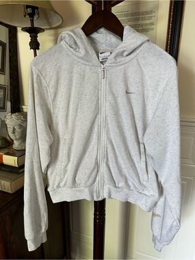 Nike Women's Light Heather Grey Zip Hoodie S
